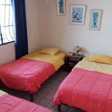 Hostal Iberia Talara Eksteriør billede