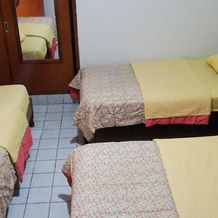 Hostal Iberia Talara Eksteriør billede