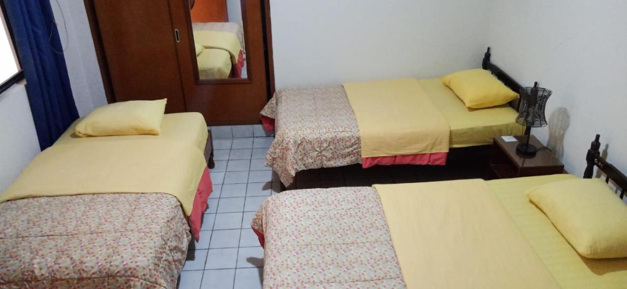 Hostal Iberia Talara Eksteriør billede